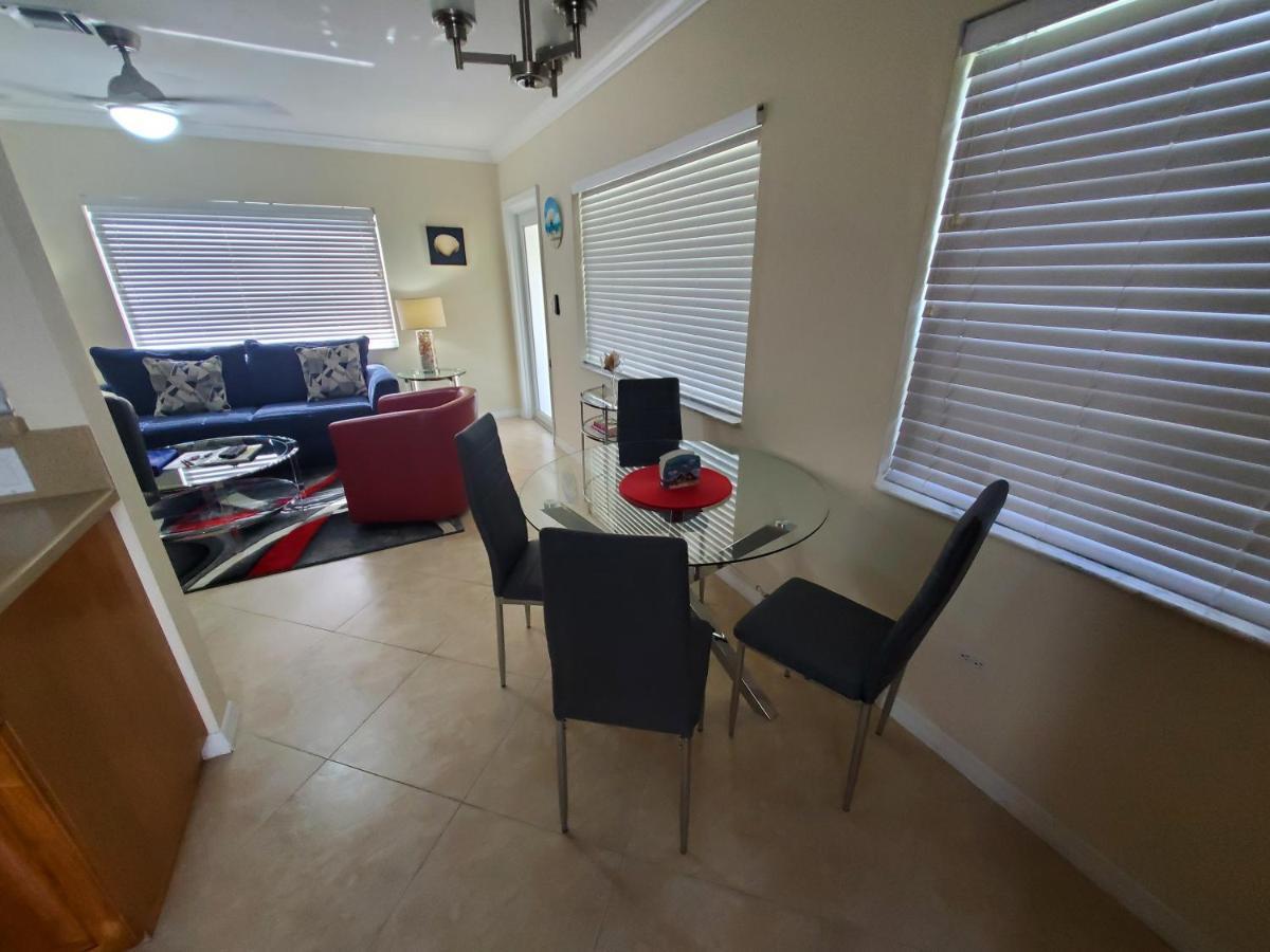 הילסבורו ביץ' Ocean Side Resort - Updated Villa מראה חיצוני תמונה